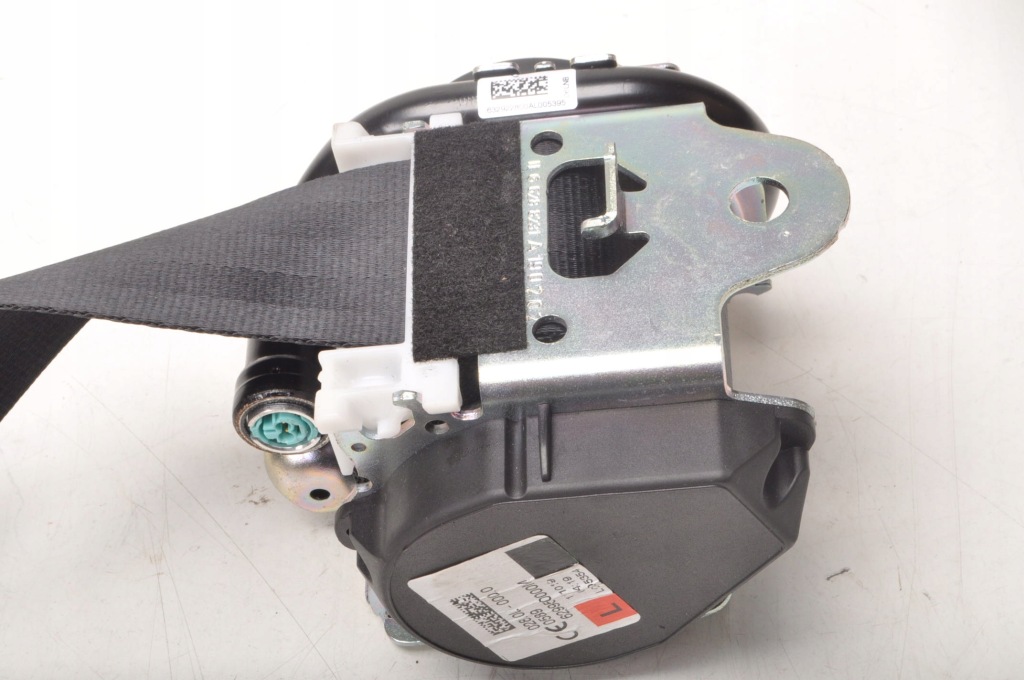 Купить Volvo xc90 2 ремень безопасности левое  задняя задний рестайлинг  2 ряд 31675721