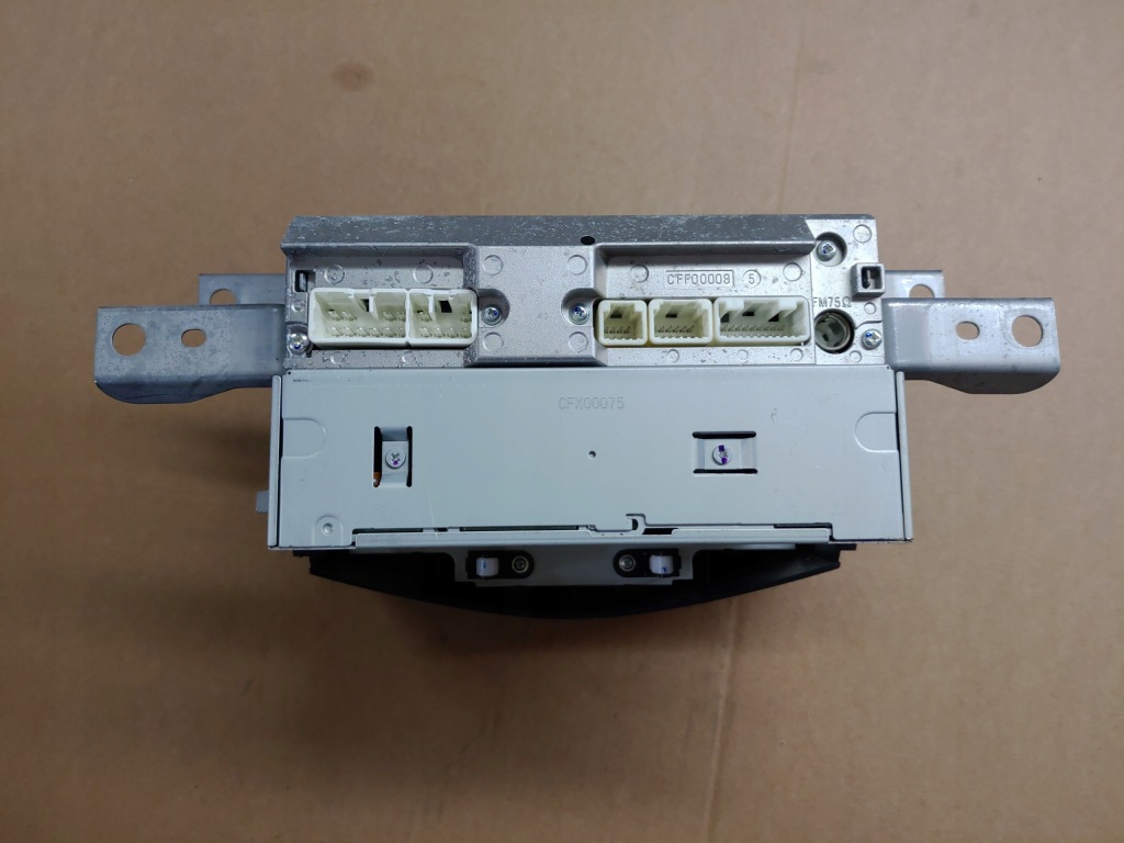 фото №10, Радиопроигрыватель радио заводской cd mp3 toyota rav4 iii lata 2005-2010