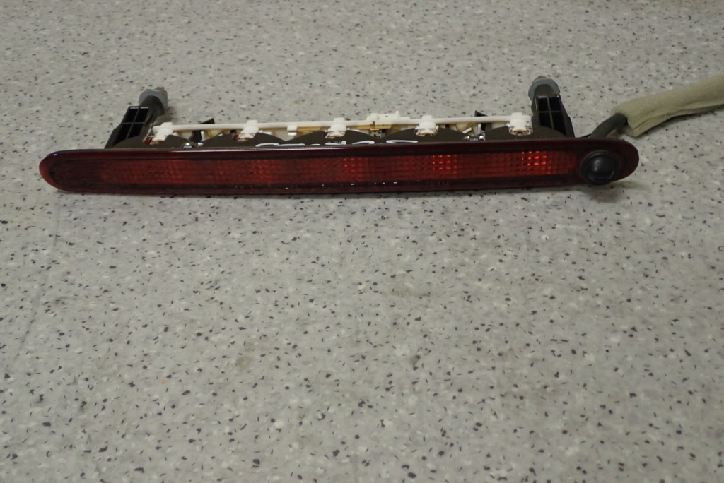 фото №1, Suzuki sx4 s-cross 13-16 лампа 3 iii стоп