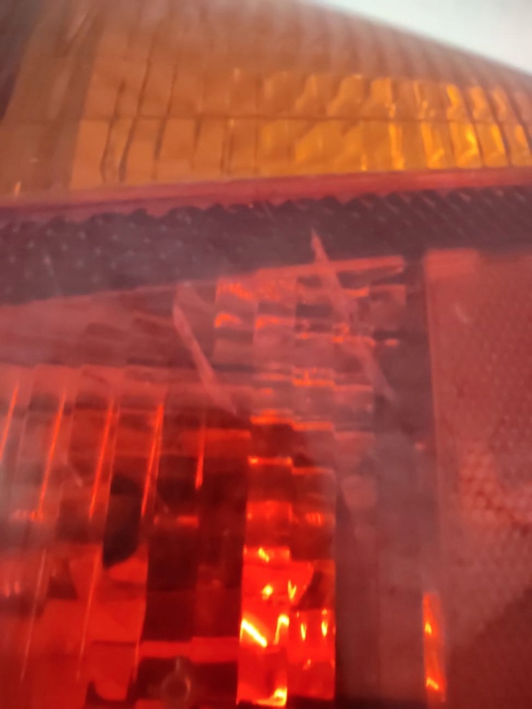 фото №3, Лампа левая задняя задняя renault thalia 8200054300