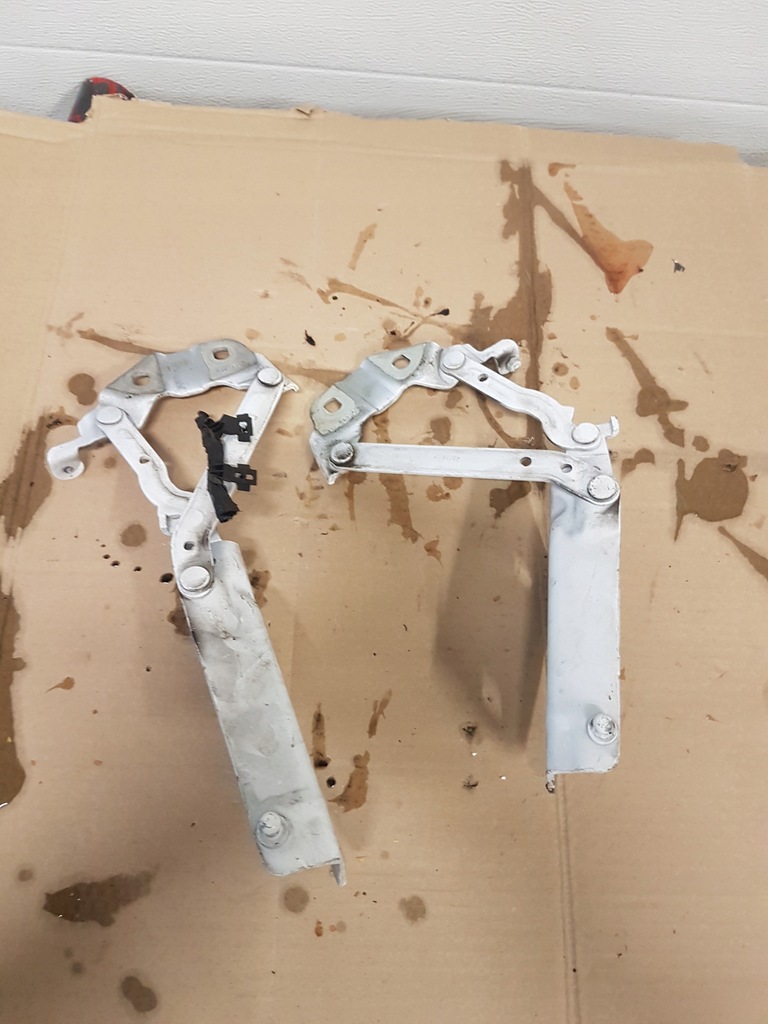 фото №2, Петля капот land rover discovery sport 2019-2020 rok l+pr