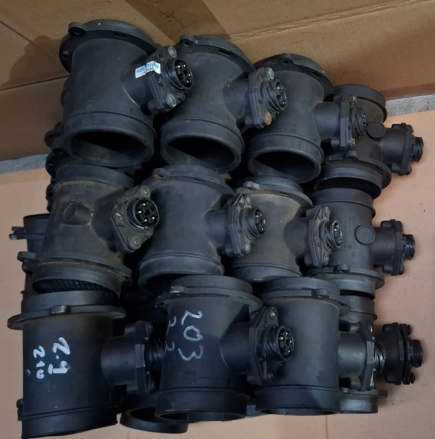 Купити Витратомір mercedes a0000940848 hurt