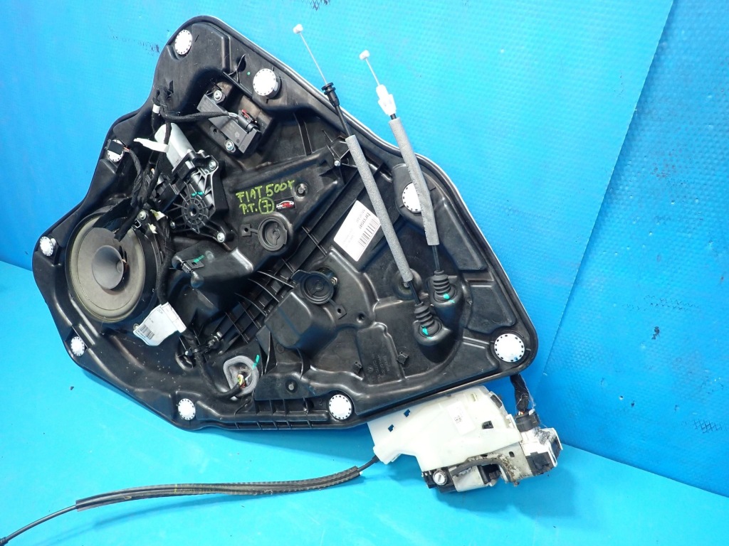 Подъемник механизм стекло правый  задняя fiat 500x в Украине