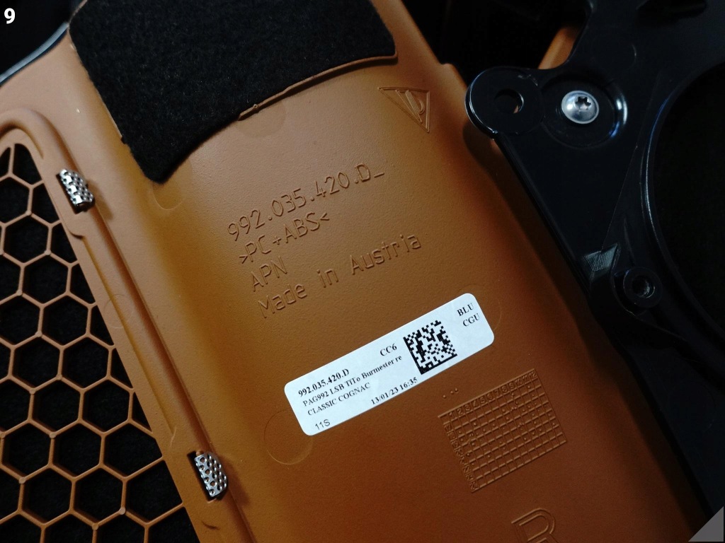 фото №10, Porsche 911 992 19- оббивка двері правих перед classic cognac pepita