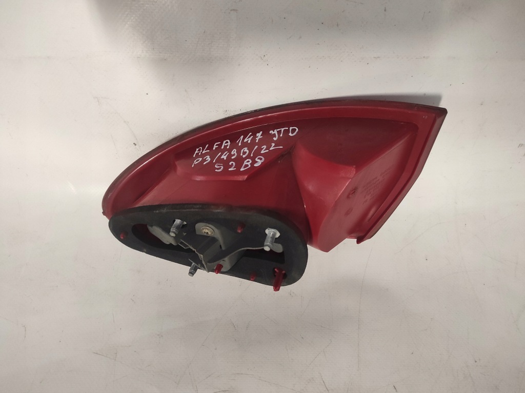 Alfa romeo 147 лампа левый задний  левая задняя в Украине