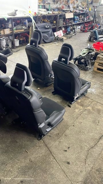 фото №11, Volvo xc90 ii alcantara r-design сиденья заднее сиденье кожа 7 человек