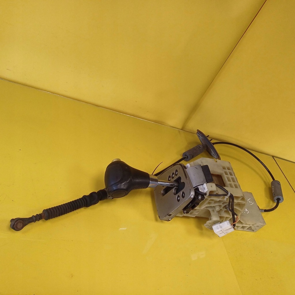 фото №1, Домкрат автоматическая коробка передач kia carnival nr102