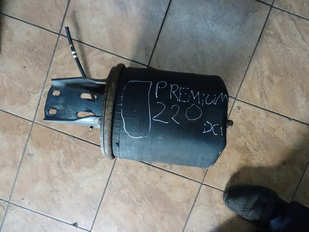 фото №1, Renault premium 220dci подушка підвіска 2