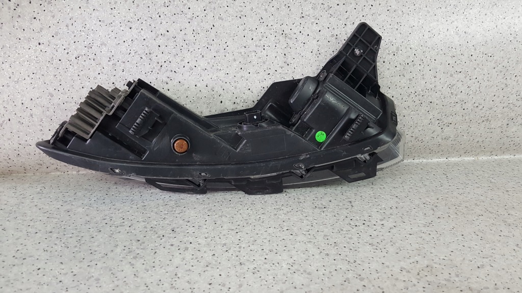 Hyundai bayon 2021 - левый led drl противотуманная фара d 9348 в Украине