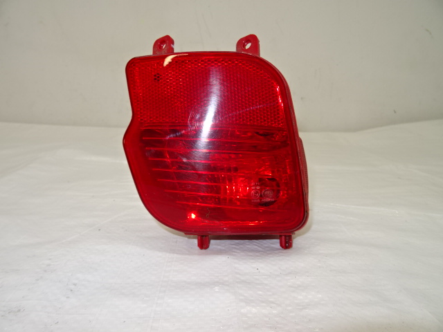 фото №1, Citroen c5 aircross правая лампа противотуманная бампера 9811718380