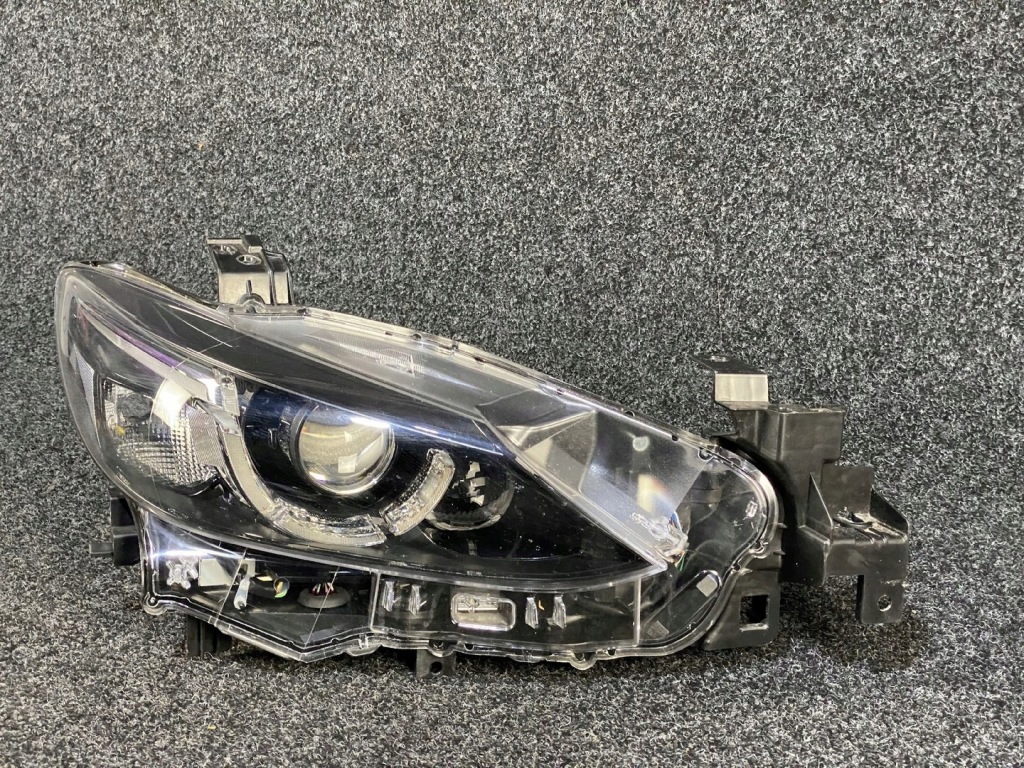 Mazda 6 рестайлинг  14- фара full led правый  перед 100-65041 Оригинал