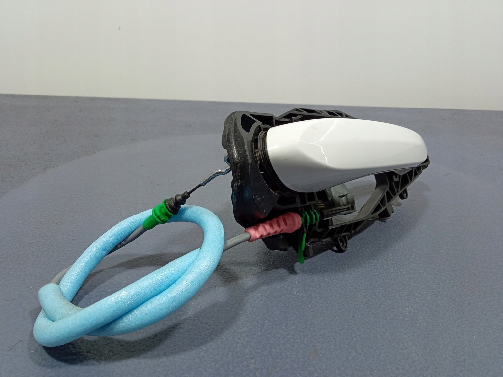 фото №4, Bmw 1 f40 ручка наружная дверь задняя правая задняя 9881778