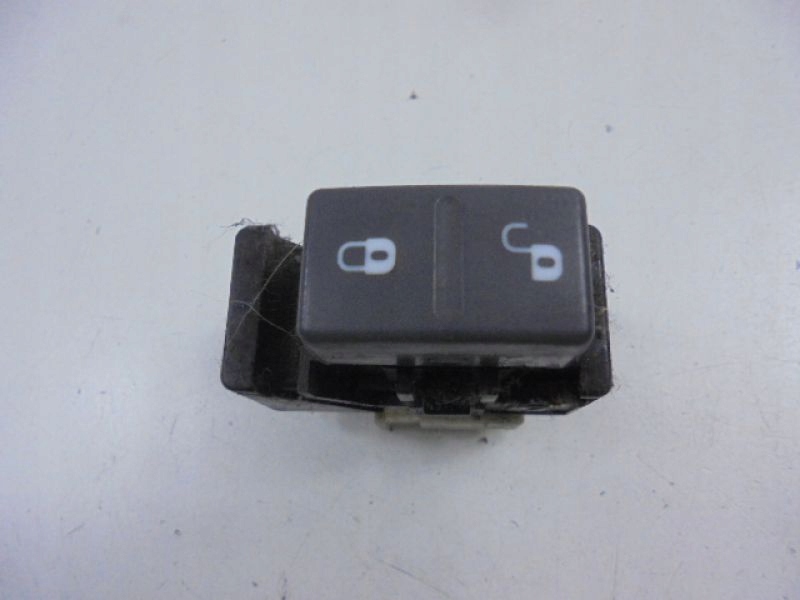 фото №1, Subaru tribeca i b9 выключатель переключатель центрального замка