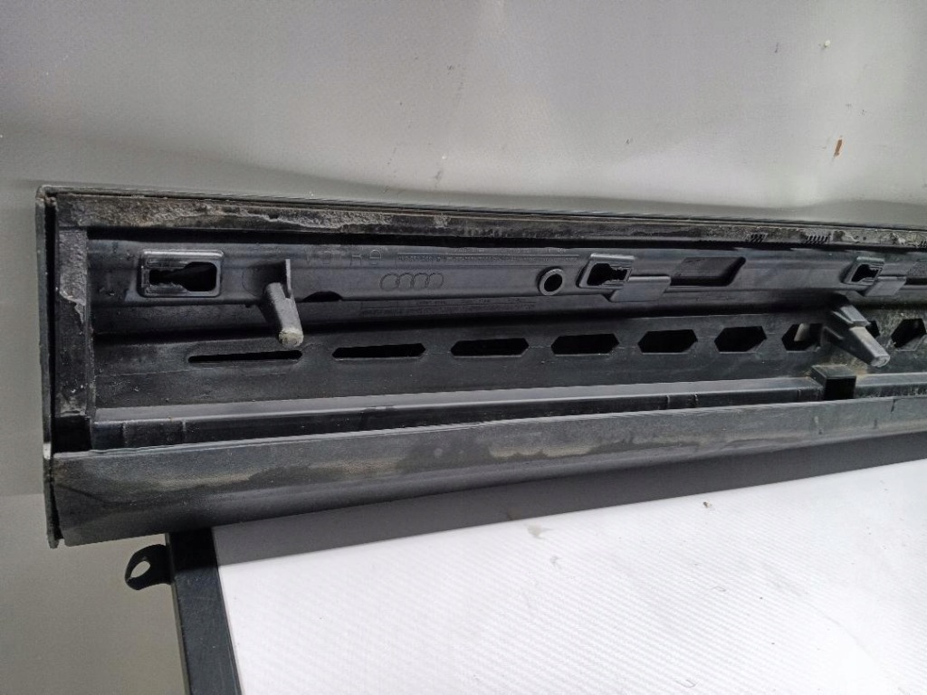 фото №5, Молдинг двері перед передня права audi q8 4m8853960