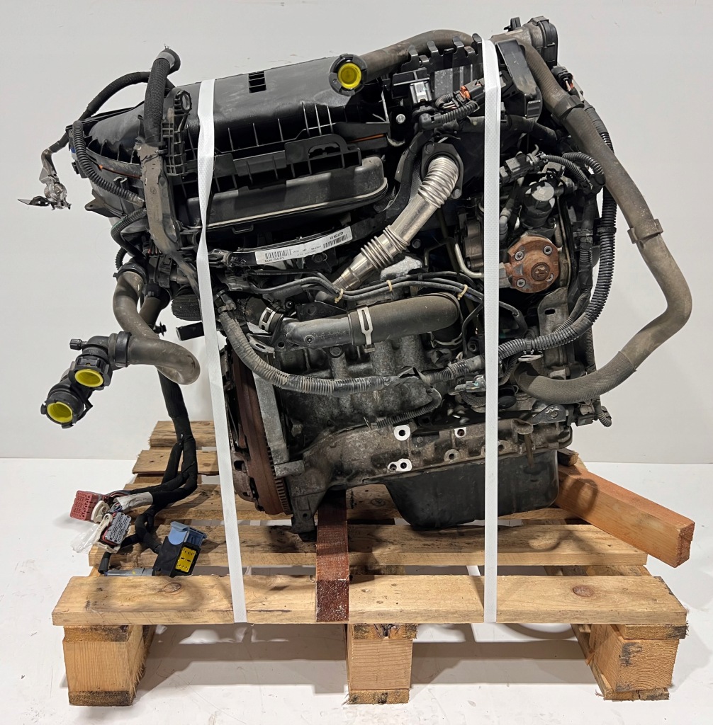 Peugeot citroen 1.6 ehdi двигатель комплектный  9h06 в Украине