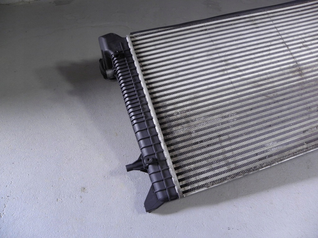 фото №5, Vw caddy tdi // радиатор интеркулер 1k0145927d