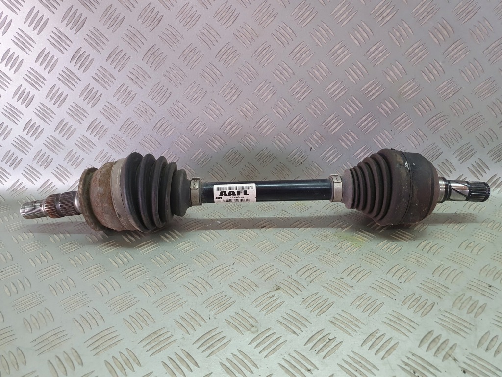 Купити Привідний вал ліва opel astra j 1.7 cdti