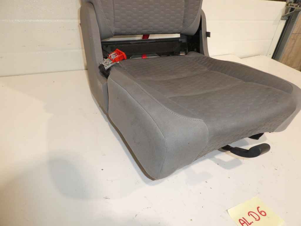 фото №5, Сидіння лівий задня vw touran