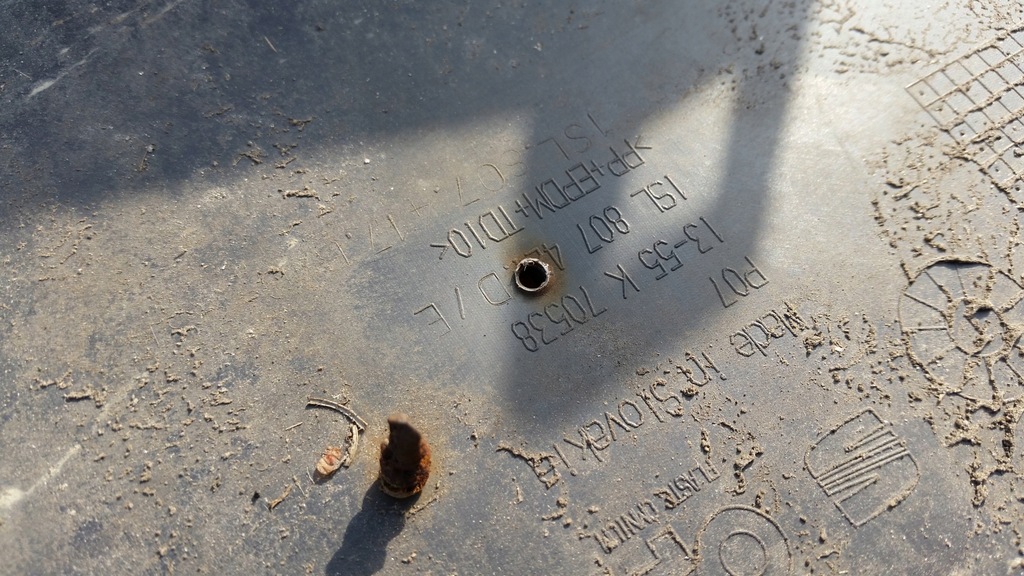 фото №12, Бампер задня задній 1s6807421 vw up 1s червоний ly3d