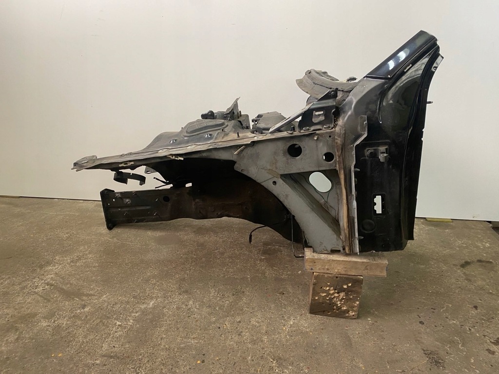 фото №2, Лонжерон блок двигуна чверть ліва лівий підкрилок audi a4 b8