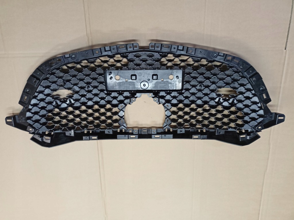 фото №1, Mazda 3 iv 18- решітка радіатора решітка радіатора бампера перед ідеальний стан