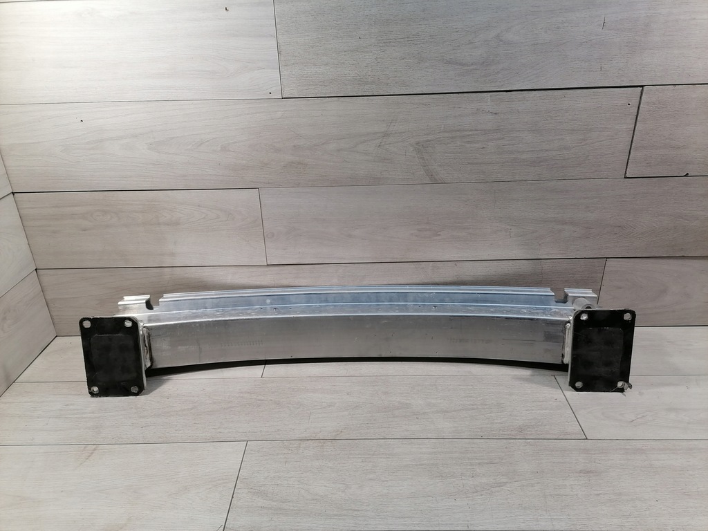 фото №9, Porsche taycan балка бампер задняя усилитель задние