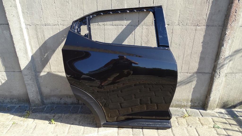 фото №1, Nissan juke ii 19r - дверь задние правое