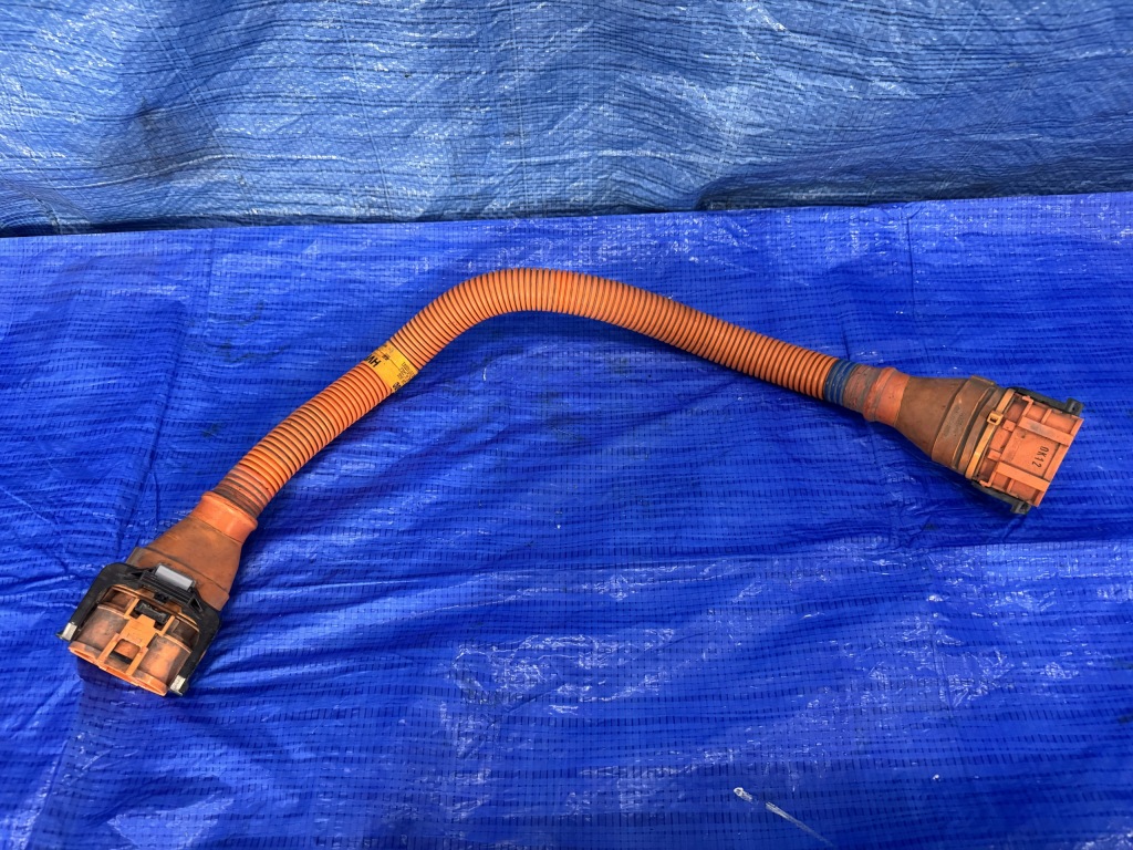 Купити Шланг wysokiego напруги hyundai kona 1 electric 91662-k4500