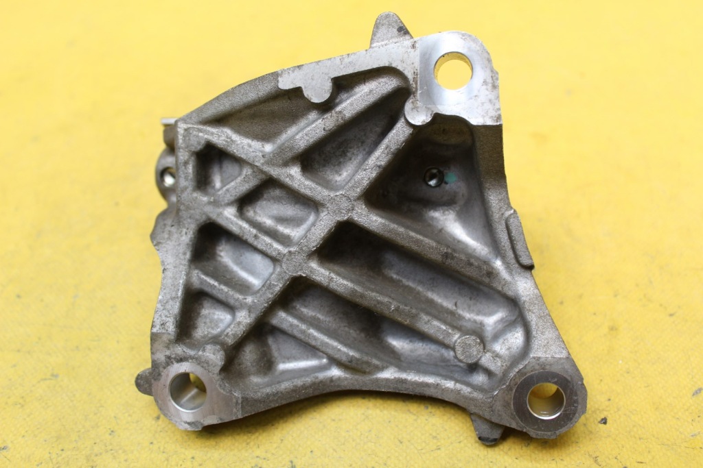 фото №3, Опора полуось mazda 2 2.0 b p54g