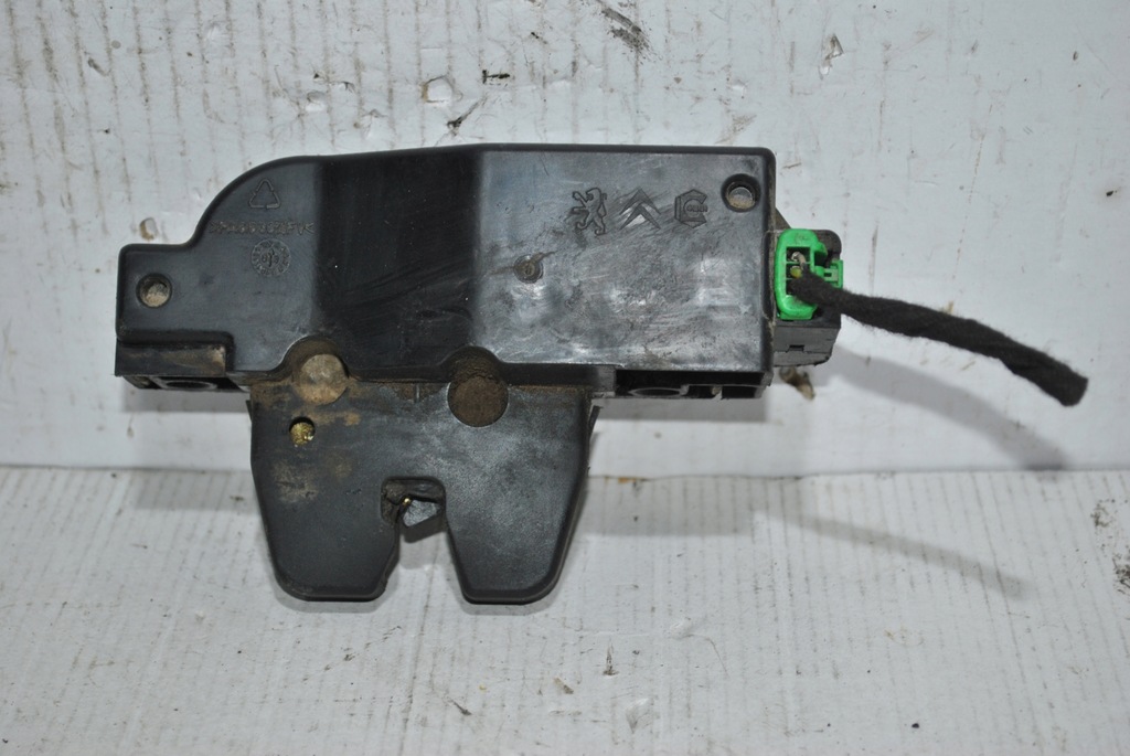 фото №7, Замок кришки багажника peugeot 307 9646091580