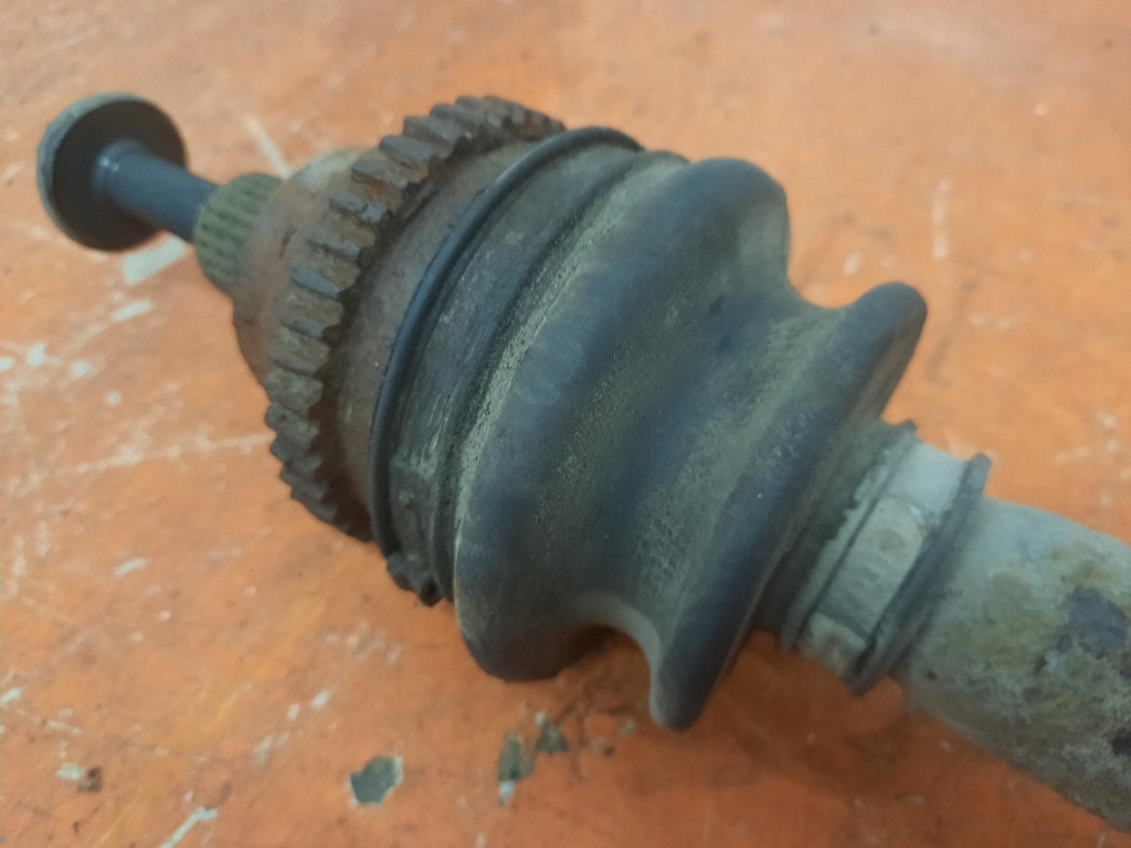 Smart fortwo 1 00-07 приводной вал левая задняя задняя короткий r6600100305 в Украине