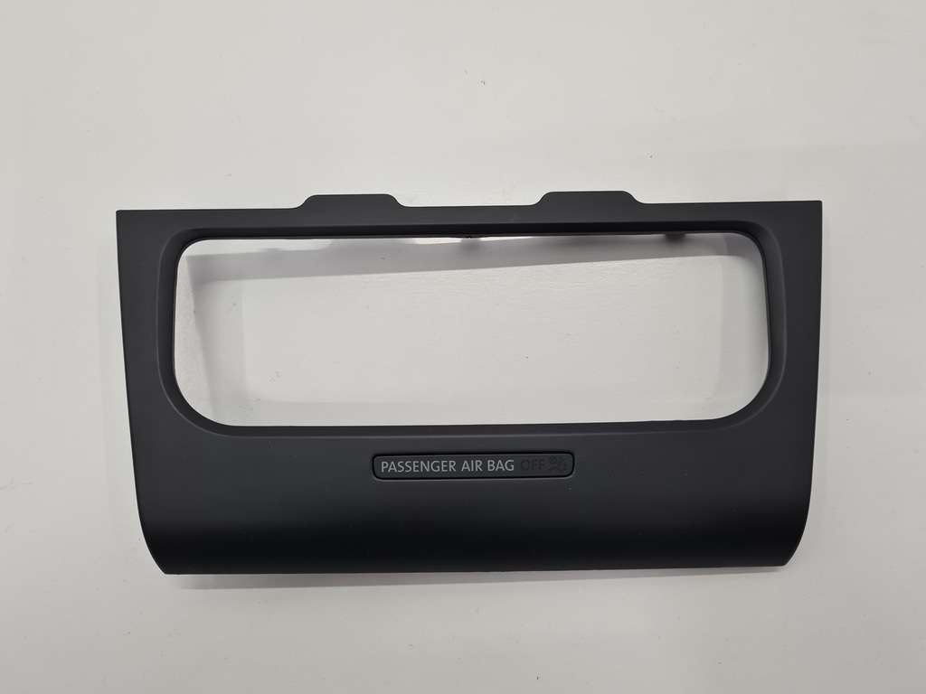 фото №1, Vw golf vi gti рамка радио 5k0858069p