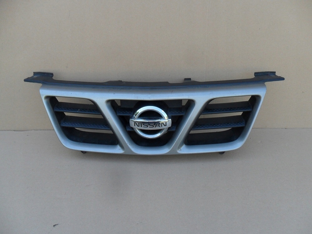 фото №10, Nissan x-trail t30 2001 2002 2003 2004 решітка радіатора
