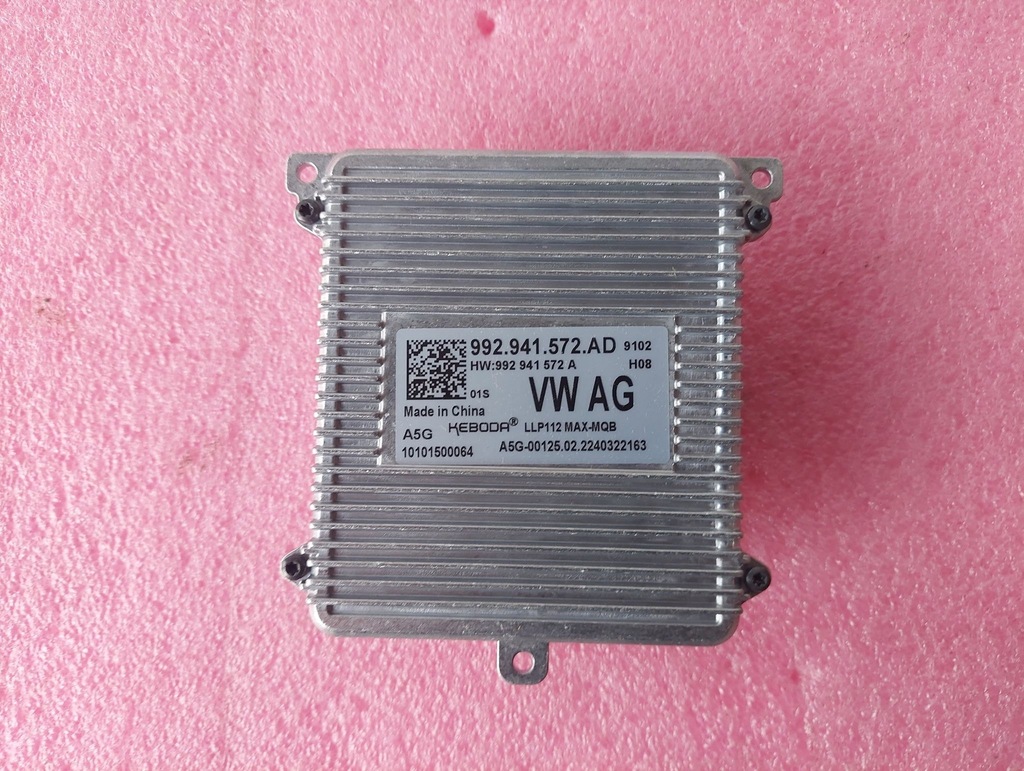 фото №1, Vw audi преобразователь модуль лампы led новый оригинальный номер