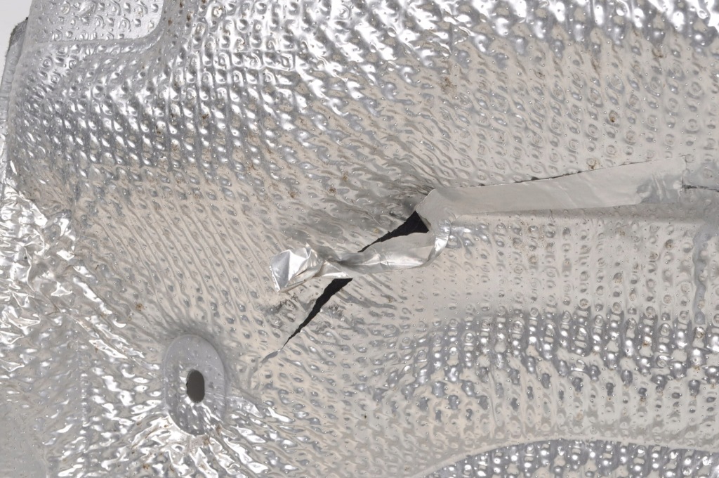 Ferrari portofino f164 накладка тепловая колеса запасного 836326 22295 Оригинал