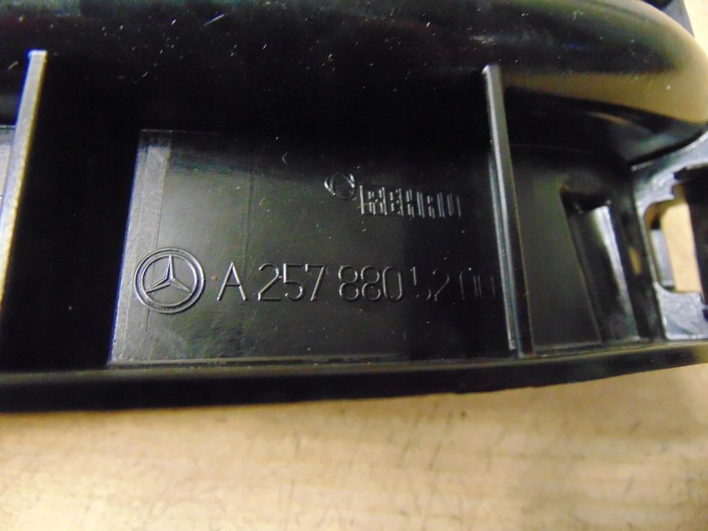 фото №8, Напрямна кронштейн бампера mercedes cls w257 новий