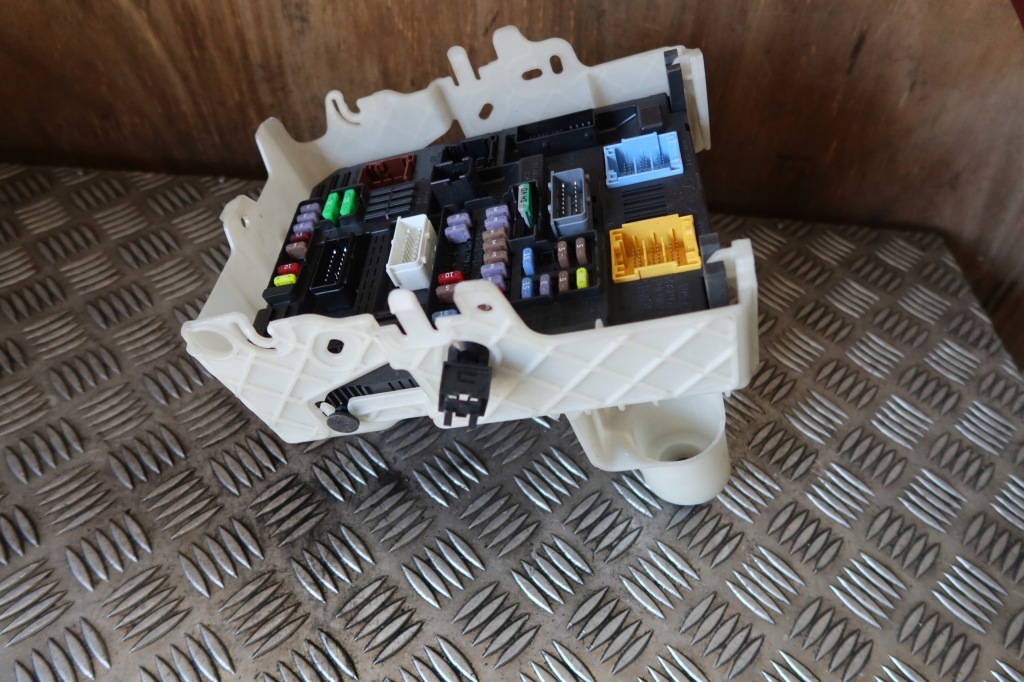 фото №4, Модуль bsi 3008 ii 490014277r