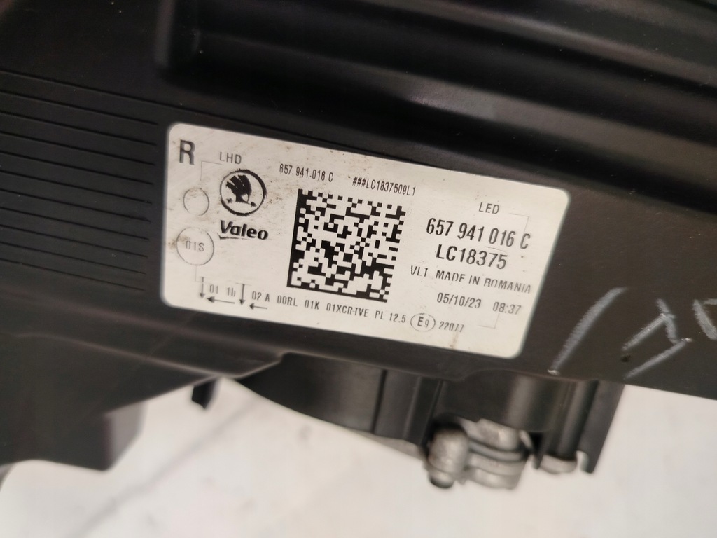 фото №9, Skoda scala full led лампа права ліва