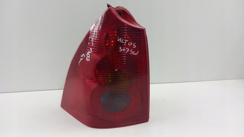 фото №1, Peugeot 307 sw лампа задня ліва