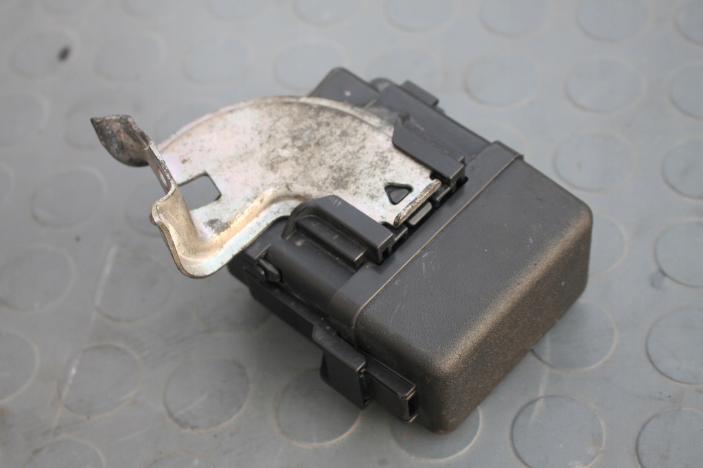 фото №4, Реле корпус toyota auris ii 1.4 d4d 12-18