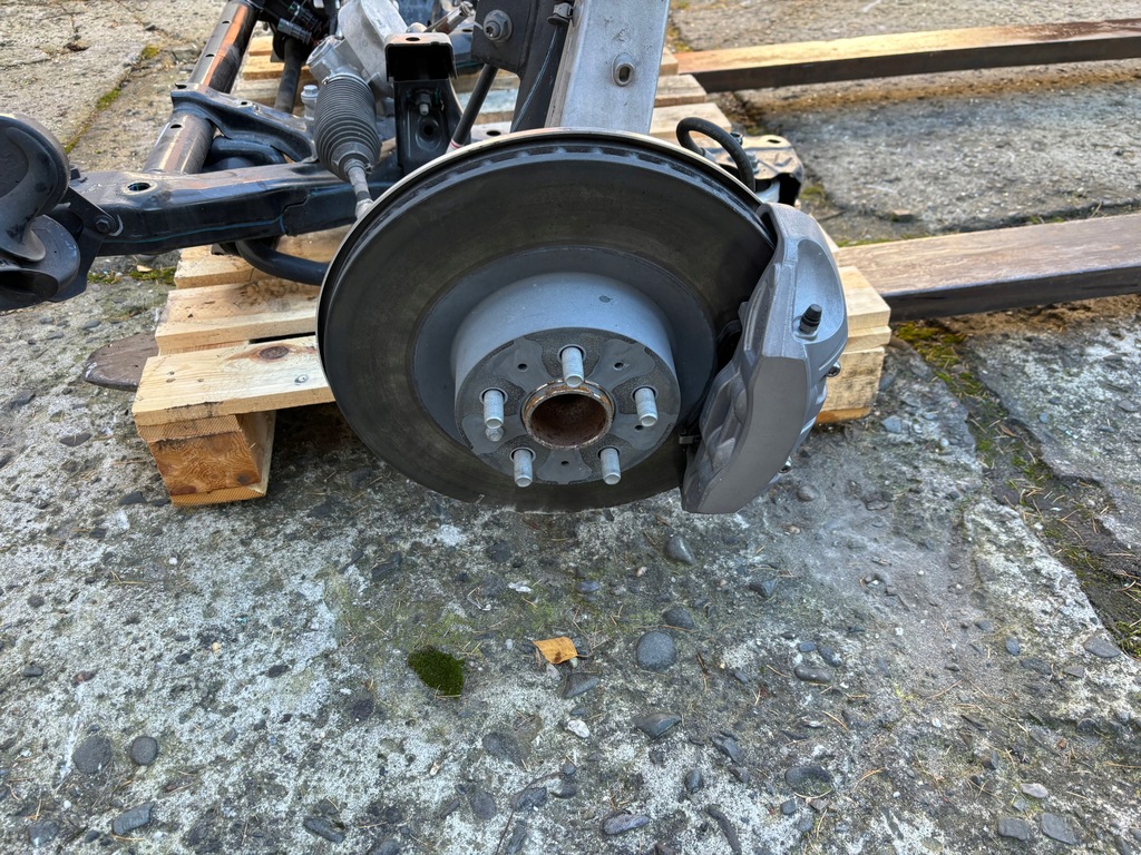 фото №7, Tesla y 2023 подрамник перед рычаги поворотный кулак суппорты трансмиссия рулевая