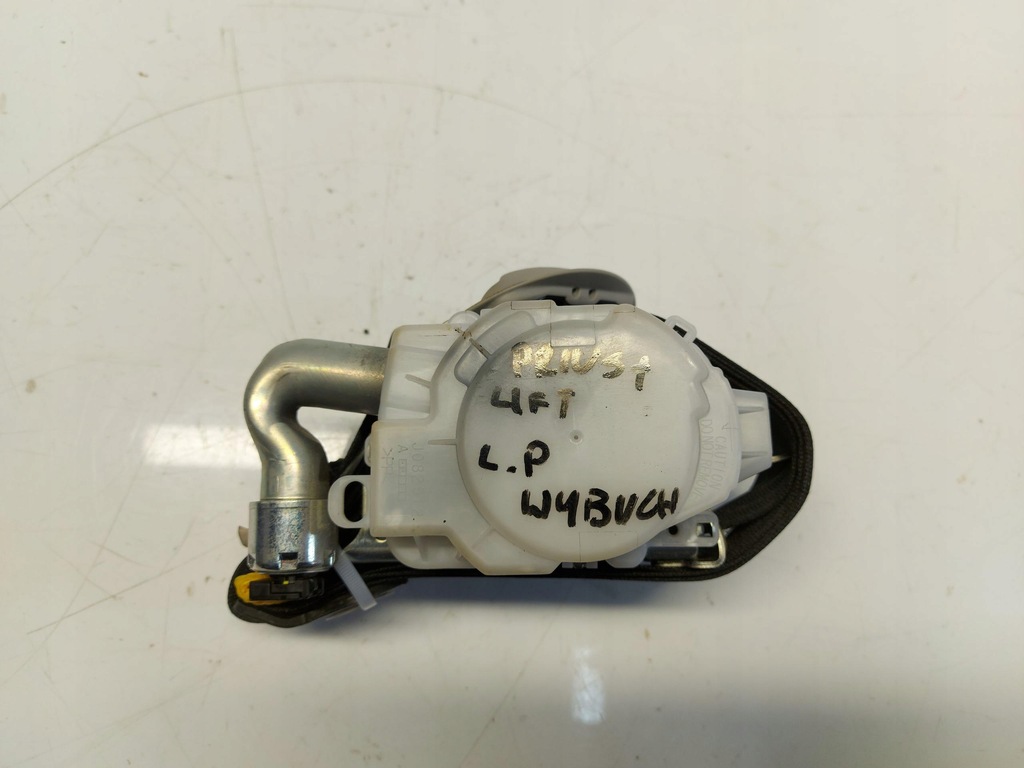 фото №1, Toyota prius + pas левый перед wybuch