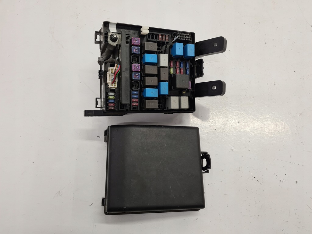 фото №1, Hyundai ix35 коробка запобіжників 1.7crdi