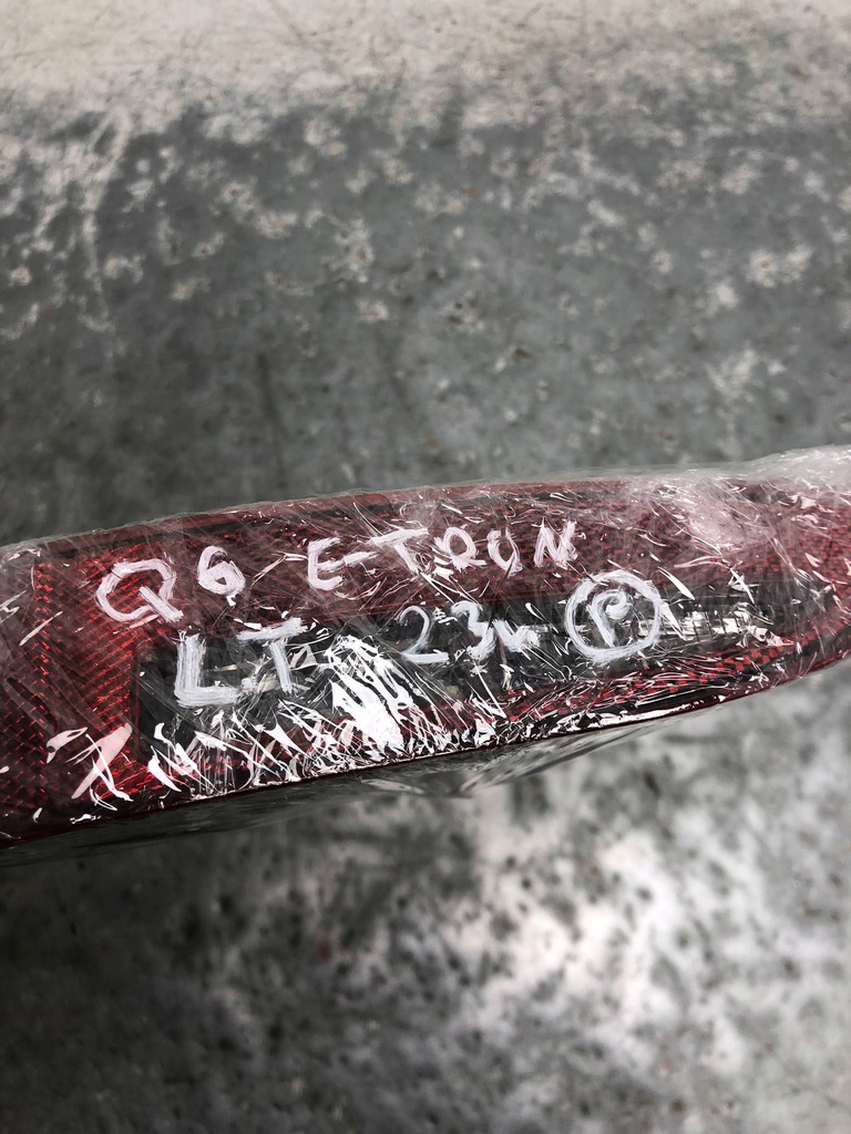 фото №9, Лампа протитуманна лівий задня audi q6 e-tron 85h945701