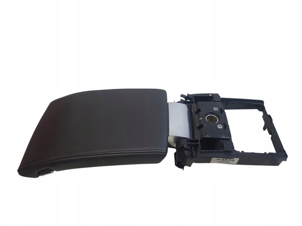 фото №1, Подлокотник volvo v70 iii bw 39804761 2.4l дизель 158kw 2015