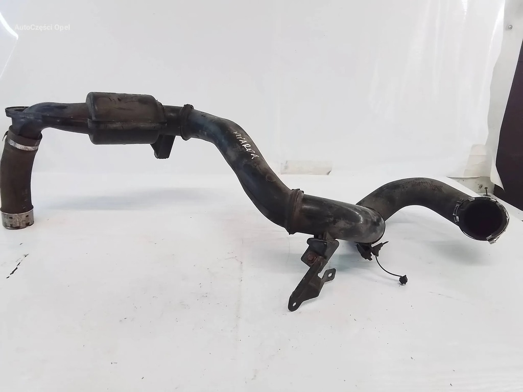 фото №1, Opel vivaro a 2.0 труба шланг интеркулер 93861385