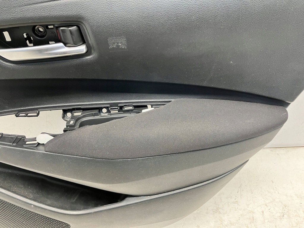 фото №6, Corolla e21 sedan обшивка обивка дверь задних правых правый задняя материал