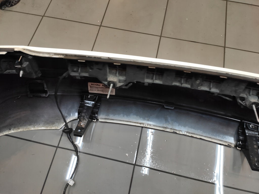 Mercedes c-klasa w204 рестайлинг  бампер задний  цвет c149 задний pdc комплект  оригинал Недорого