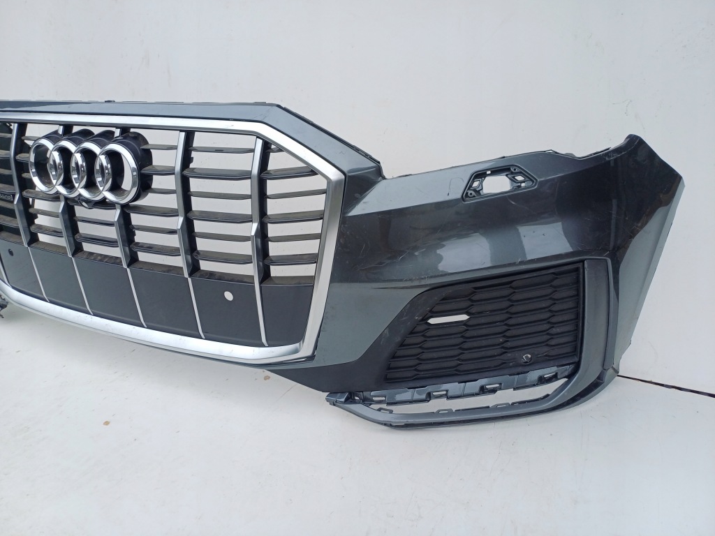 Бампер перед передний audi q7 lift 4m 4m0 s-line Киев