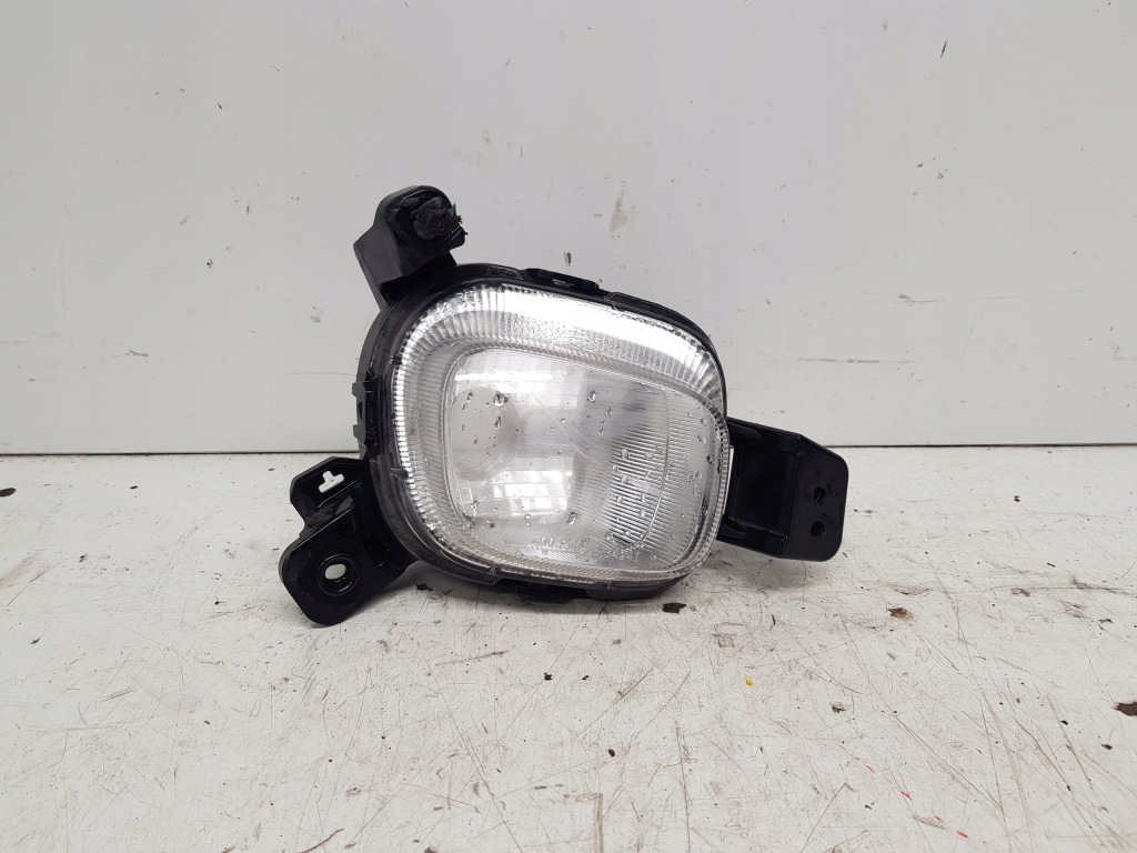 фото №1, Kia picanto 3 iii противотуманная фара правый 92208-g6